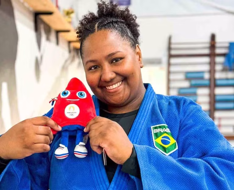 Beatriz Souza Conquista Ouro no Judô nas Olimpíadas de Paris