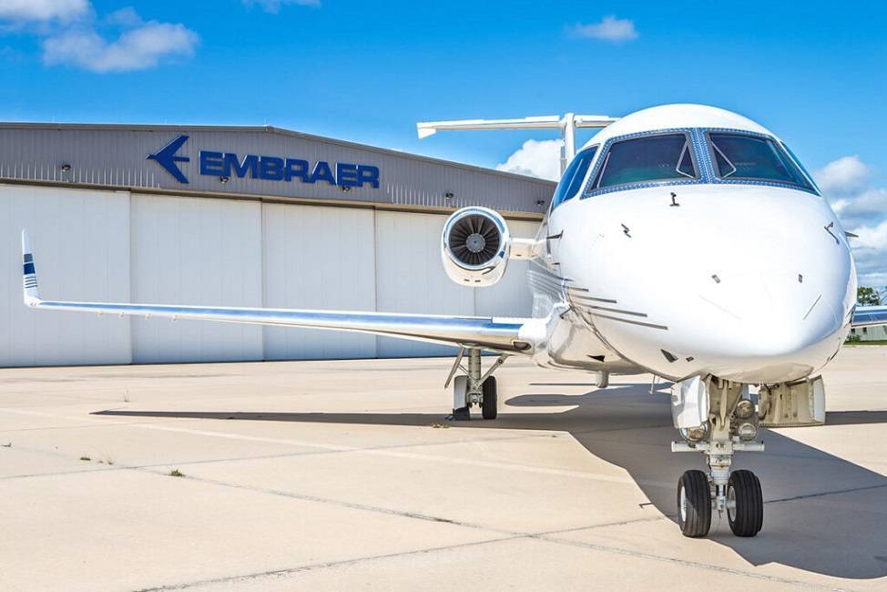 Embraer lança programa de estágio 2025 com 200 vagas disponíveis