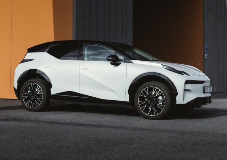 Zeekr lança SUV elétrico X no Brasil: Design moderno para competir com Volvo EX30 e BYD Yuan Plus