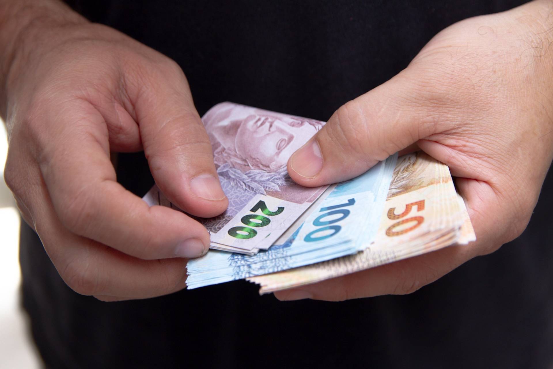 Governo propõe isenção de imposto de Renda para quem ganha até R$ 5 Mil a partir de 2026