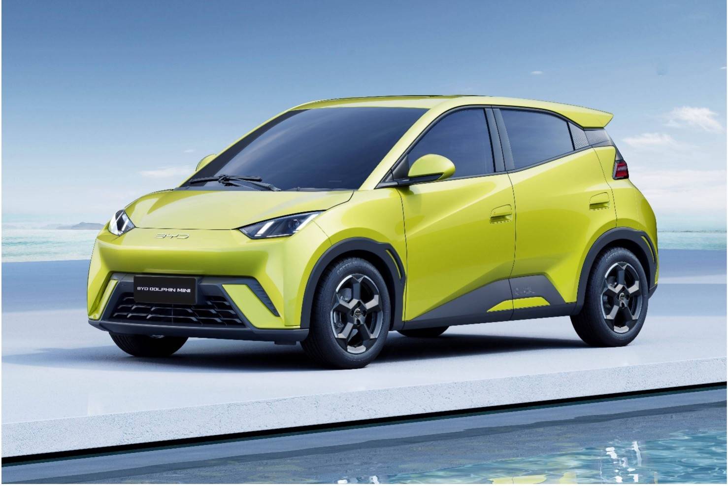 BYD implementa inteligência artificial DeepSeek em carros  para concorrer com Tesla