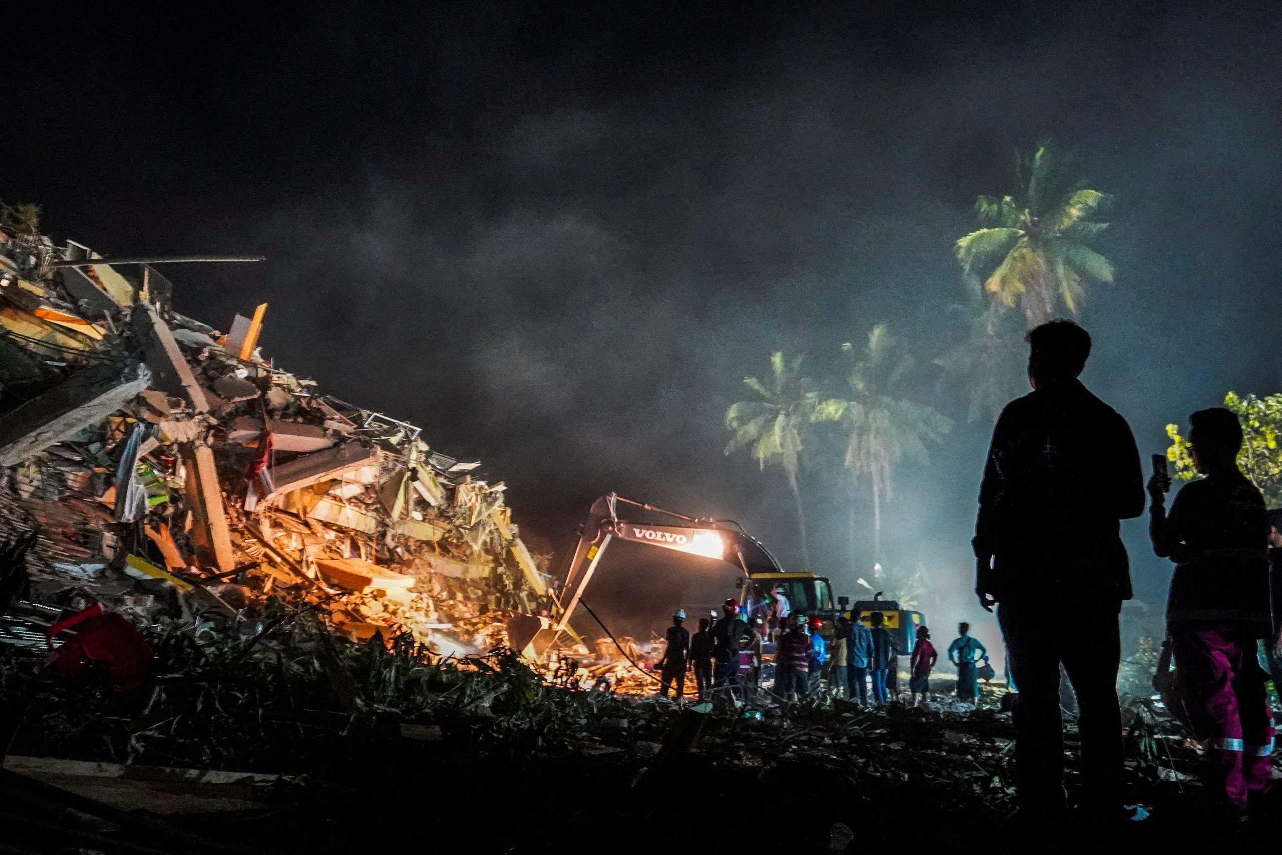 Devastador terremoto de 7,7 em Mianmar causa mais de 2.000 mortes e destruição na Região