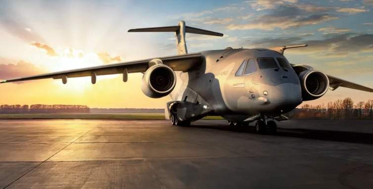 Embraer fecha acordo para venda de quatro C-390 à Suécia