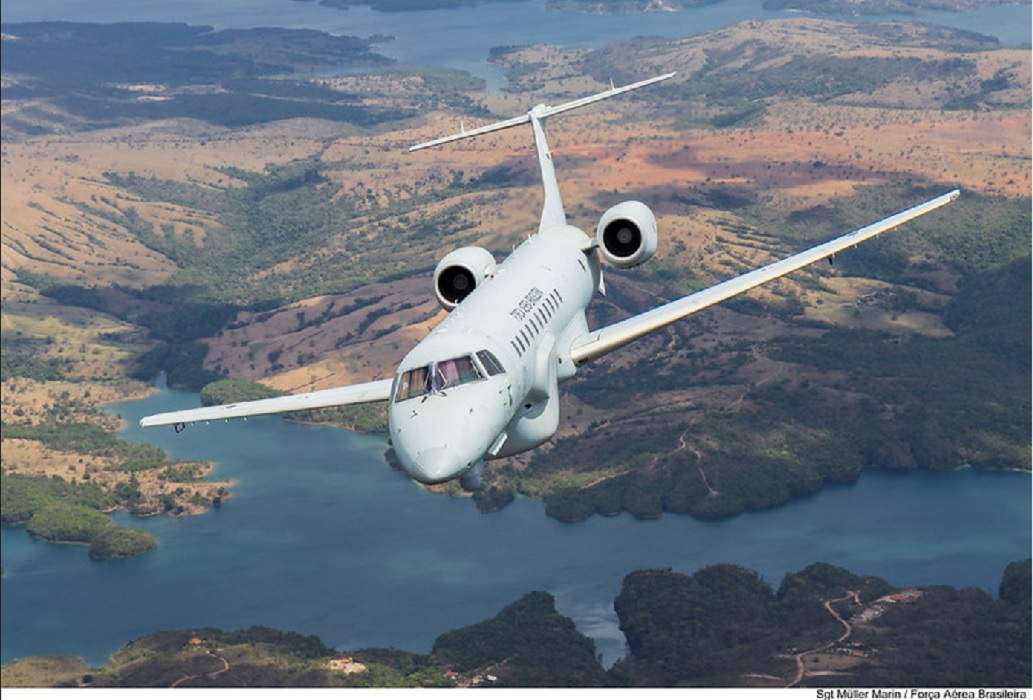 Aviões da Embraer reforçam combate ao tráfico internacional com IA e satélites