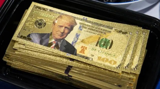 Por que dólar está perdendo valor — e como isso interessa a Trump